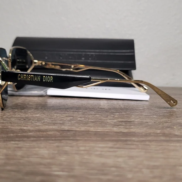 DIOR Sunglases, Unisex,  NEW - Picture 5 of 10
